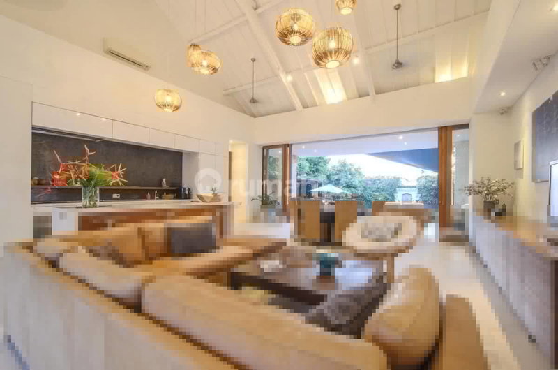 House for rent in Kuta, Indonesia · 5 rooms, 5 baths