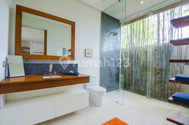 House for rent in Kuta, Indonesia · 5 rooms, 5 baths