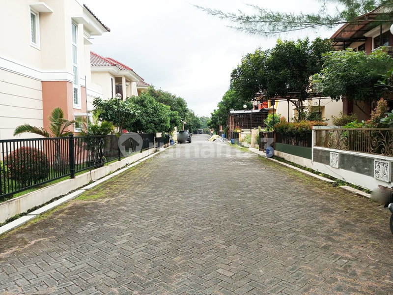 House for rent in Kuta, Indonesia · 6 rooms, 4 baths