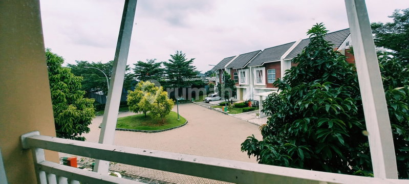 House for rent in Ciputat, Indonesia · East Coral · 3 rooms, 2 baths