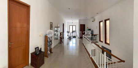House for rent in Ciputat, Indonesia · East Coral · 5 rooms, 5 baths