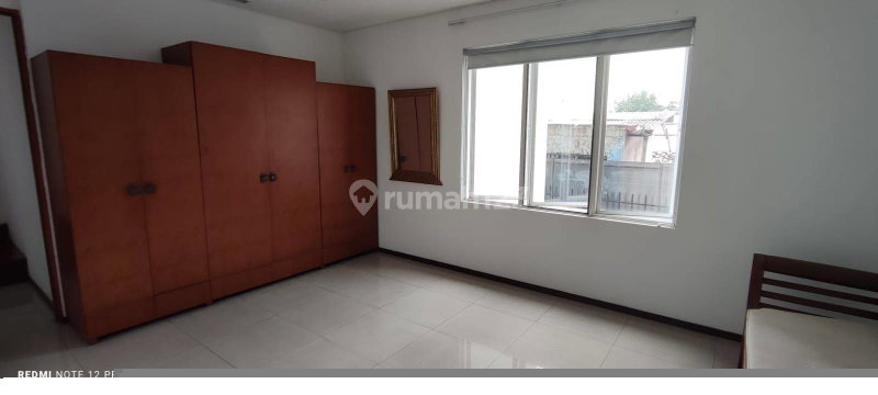 House for rent in Bekasi, Indonesia · 4 rooms, 3 baths