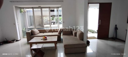 House for rent in Bekasi, Indonesia · 4 rooms, 3 baths