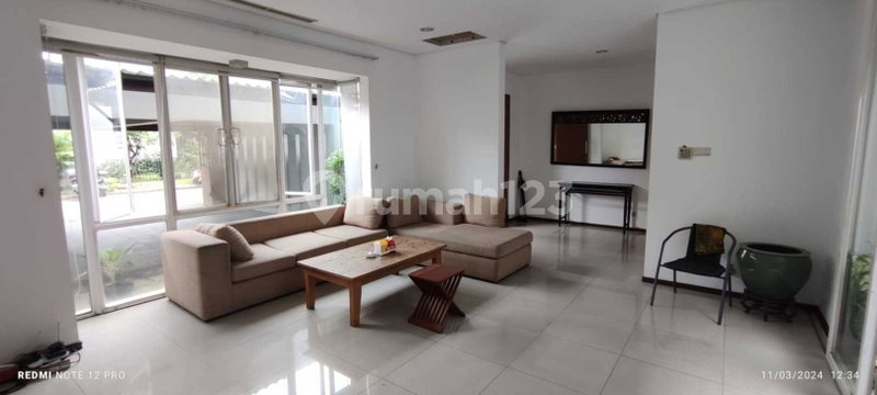 House for rent in Bekasi, Indonesia · 4 rooms, 3 baths