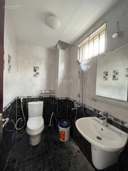 Apartment for rent in Hanoi, Vietnam · Dang Thai Mai Street · 2 rooms, 2 baths
