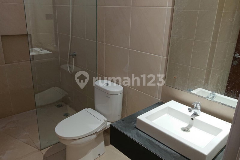 House for rent in North Jakarta, Indonesia · Penjaringan · 2 rooms, 2 baths