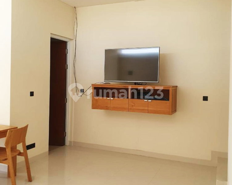 House for rent in North Jakarta, Indonesia · Penjaringan · 2 rooms, 2 baths