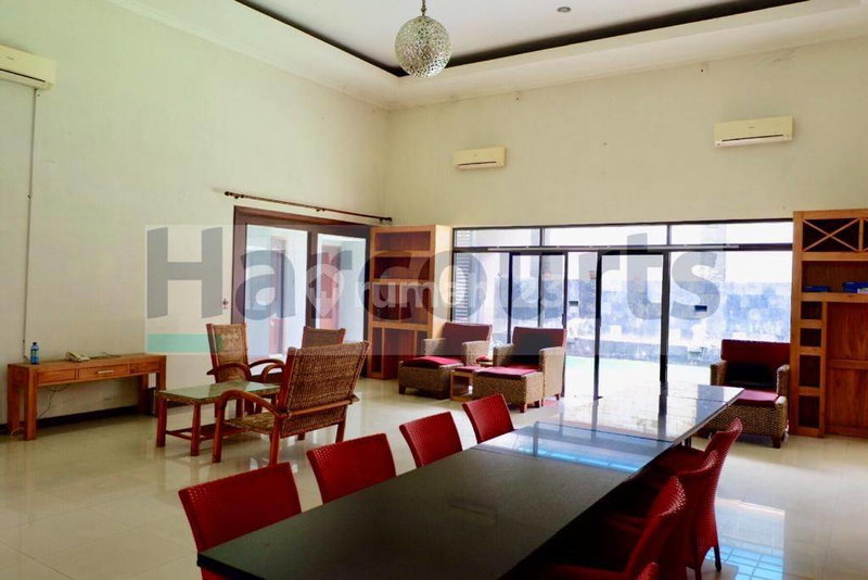 House for rent in South Jakarta, Indonesia · Kebayoran Lama · 5 rooms, 6 baths