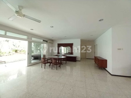 House for rent in Semarang, Indonesia · 4 rooms, 3 baths
