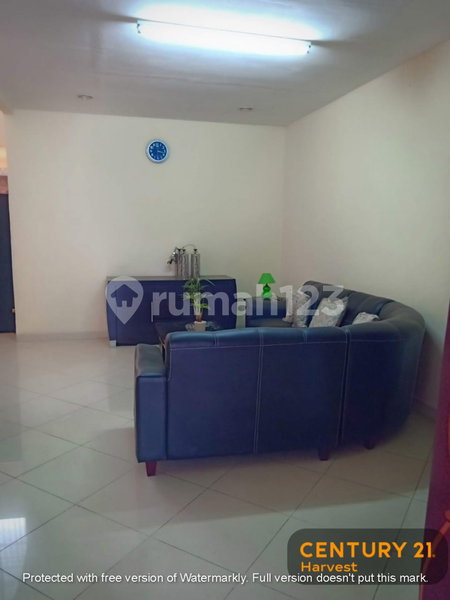 House for rent in Bandung, Indonesia · 4 rooms, 4 baths