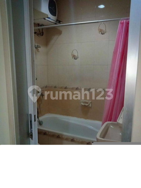 House for rent in Bandung, Indonesia · 4 rooms, 4 baths