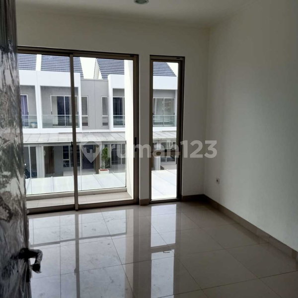 House for rent in North Jakarta, Indonesia · Penjaringan · 3 rooms, 3 baths
