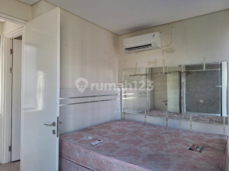 House for rent in South Jakarta, Indonesia · Kebayoran Lama · 2 rooms, 1 bath