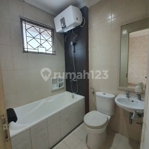 House for rent in Cikarang, Indonesia · 3 rooms, 3 baths