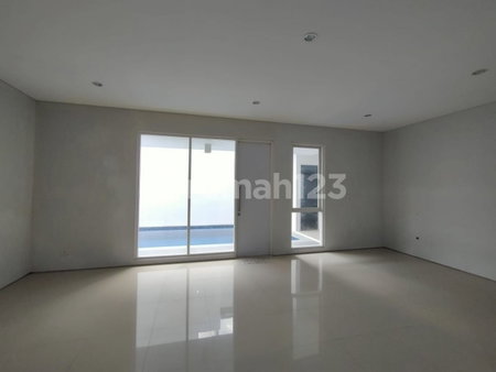 House for rent in Semarang, Indonesia · 4 rooms, 4 baths