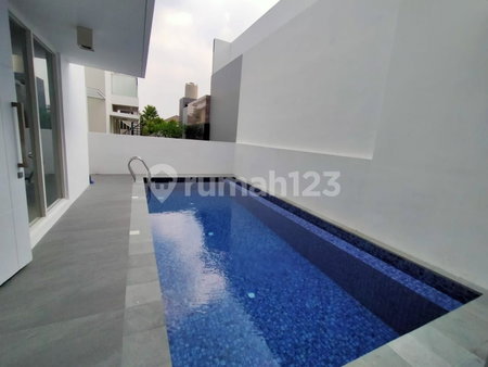 House for rent in Semarang, Indonesia · 4 rooms, 4 baths