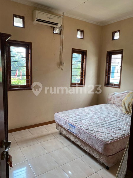 House for rent in Jakarta, Indonesia · Menteng · 4 rooms, 3 baths