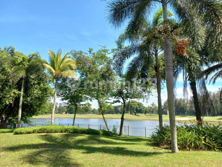 House for rent in Tangerang, Indonesia · Riding · 3 rooms, 3 baths