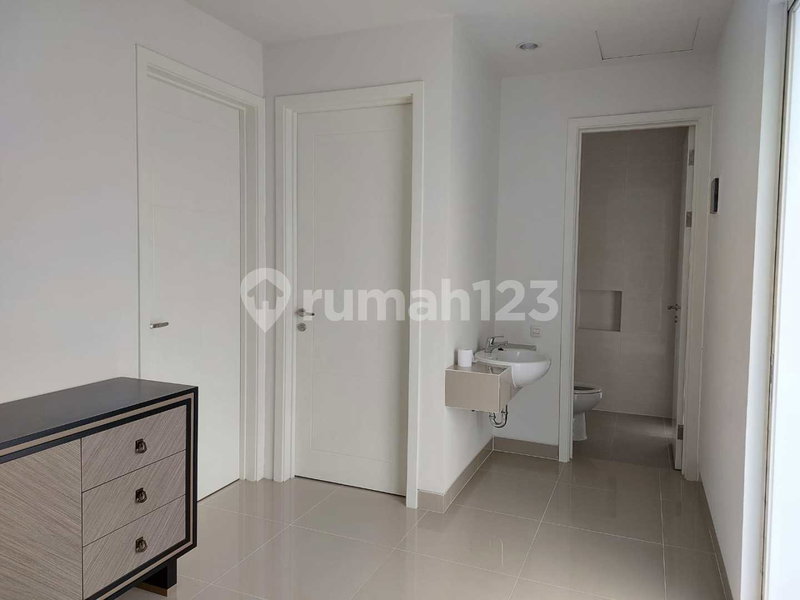 House for rent in West Jakarta, Indonesia · Cengkareng · 2 rooms, 2 baths