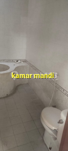 House for rent in Semarang, Indonesia · 5 rooms, 2 baths