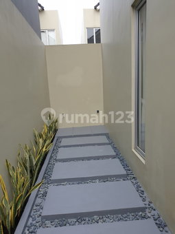 House for rent in Cikarang, Indonesia · 3 rooms, 2 baths