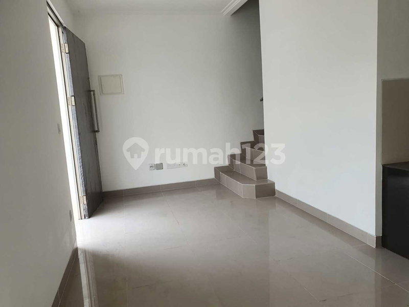 House for rent in Bandung, Indonesia · 2 rooms, 1 bath