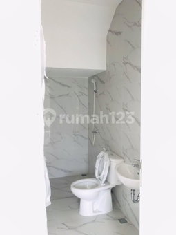 House for rent in Bandung, Indonesia · 4 rooms, 3 baths