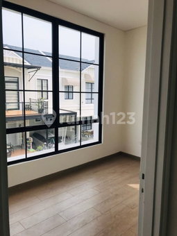 House for rent in Bandung, Indonesia · 4 rooms, 3 baths