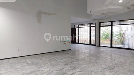 House for rent in Makassar, Indonesia · 5 rooms, 4 baths