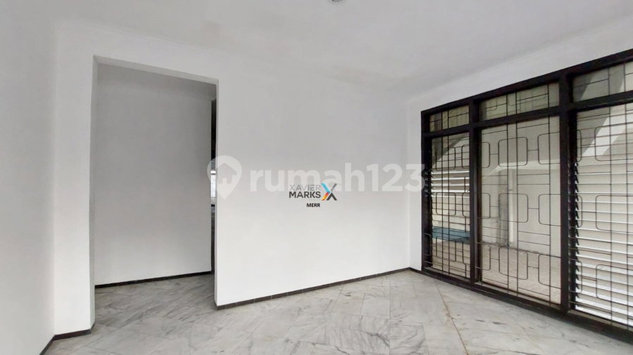 House for rent in Makassar, Indonesia · 5 rooms, 4 baths
