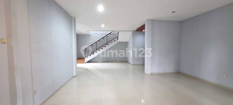 House for rent in Cibinong, Indonesia · 4 rooms, 3 baths