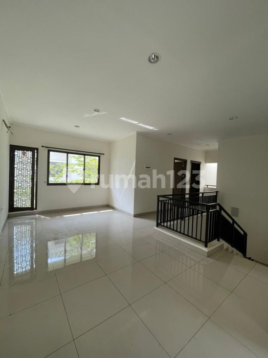 House for rent in Bandung, Indonesia · 3 rooms, 3 baths