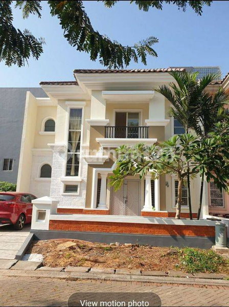 House for rent in North Jakarta, Indonesia · Penjaringan · 5 rooms, 3 baths