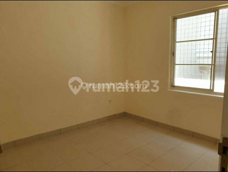 House for rent in North Jakarta, Indonesia · Penjaringan · 5 rooms, 3 baths