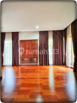House for rent in Jakarta, Indonesia · Tebet · 4 rooms, 3 baths