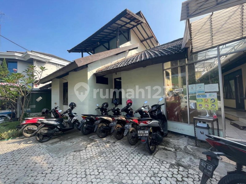 House for rent in West Jakarta, Indonesia · Cengkareng · 2 rooms, 2 baths