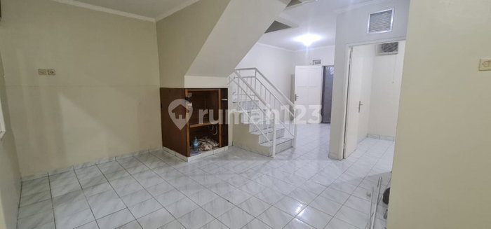 House for rent in Tangerang, Indonesia · Batuceper · 3 rooms, 3 baths