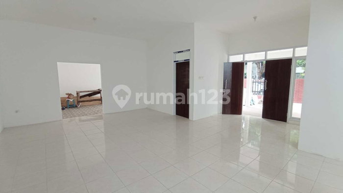 House for rent in Bandung, Indonesia · 3 rooms, 2 baths