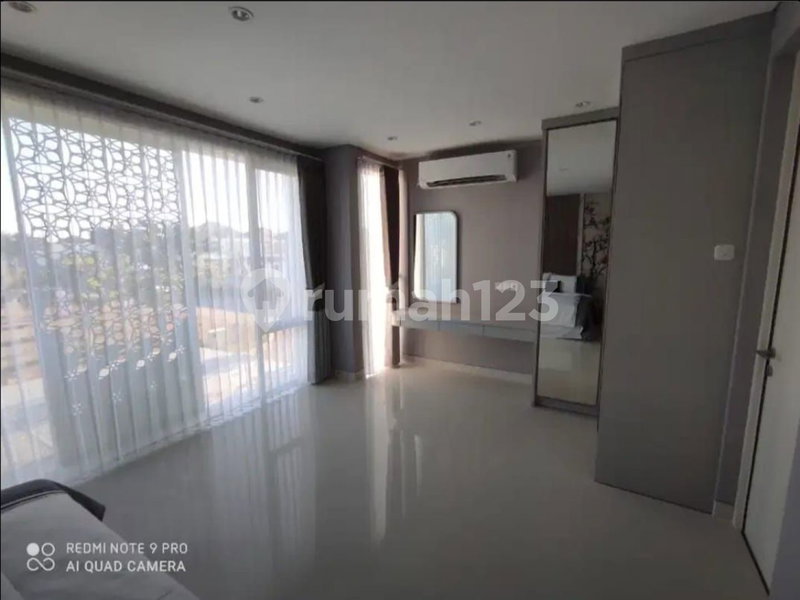 House for rent in Surabaya, Indonesia · 3 rooms, 2 baths
