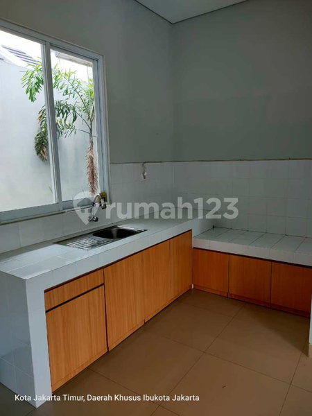 House for rent in Cimahi, Indonesia · 4 rooms, 3 baths