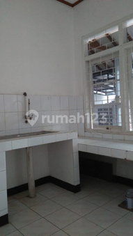 House for rent in North Jakarta, Indonesia · Penjaringan · 3 rooms, 2 baths