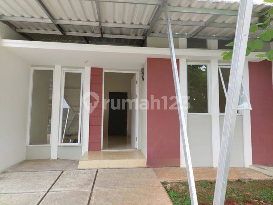 House for rent in Ciputat, Indonesia · East Coral · 2 rooms, 1 bath