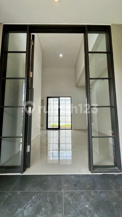 House for rent in Ciputat, Indonesia · East Coral · 2 rooms, 1 bath