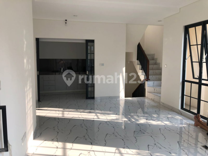 House for rent in Ciputat, Indonesia · East Coral · 2 rooms, 1 bath
