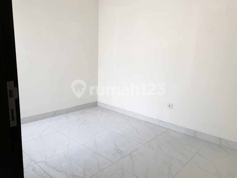 House for rent in Ciputat, Indonesia · East Coral · 2 rooms, 1 bath