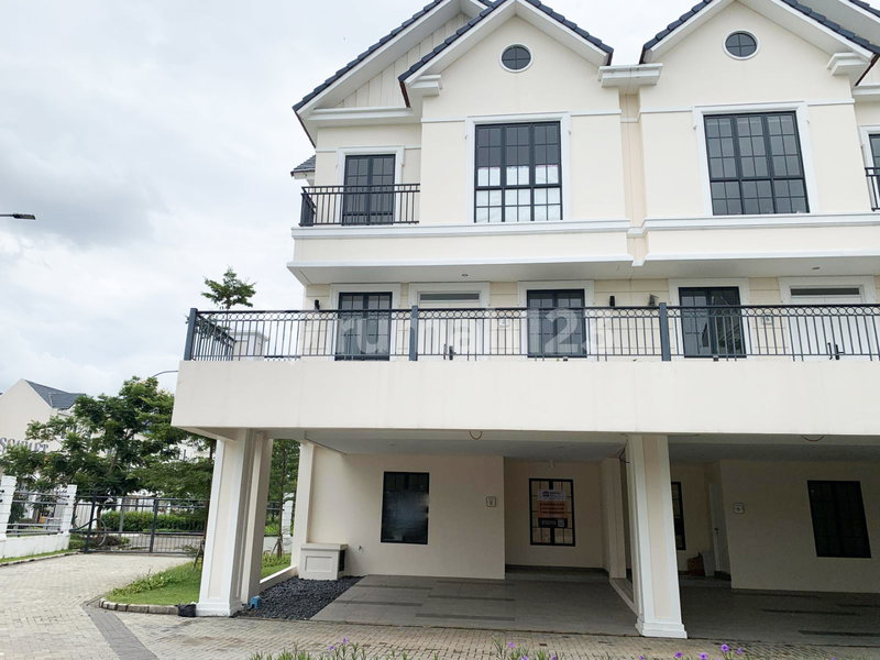 House for rent in Ciputat, Indonesia · East Coral · 2 rooms, 1 bath