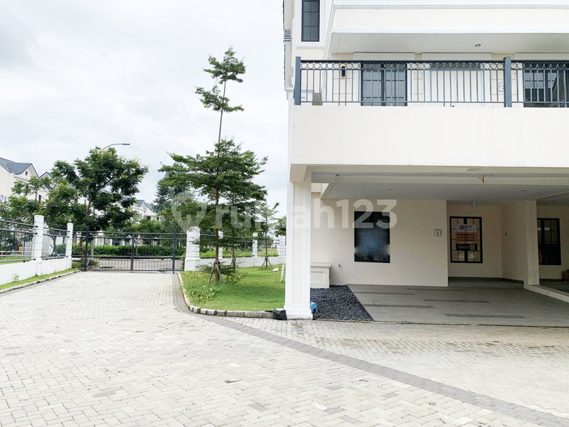 House for rent in Ciputat, Indonesia · East Coral · 2 rooms, 1 bath