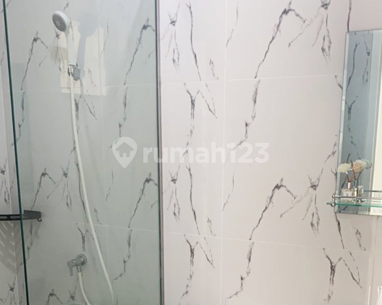 House for rent in Ciputat, Indonesia · East Coral · 2 rooms, 1 bath