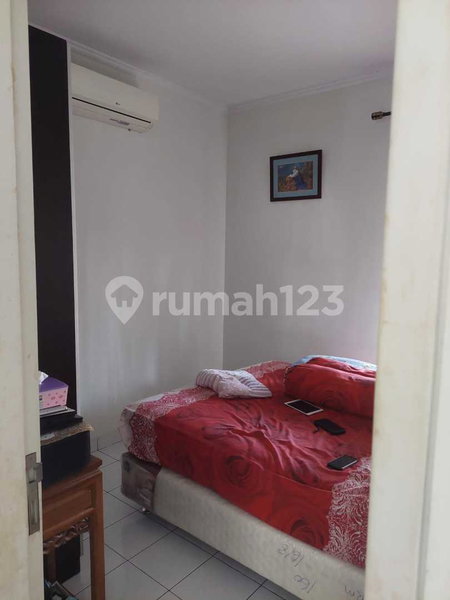 House for rent in Tangerang, Indonesia · Sukasari · 2 rooms, 2 baths