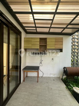 House for rent in Bandung, Indonesia · 3 rooms, 2 baths